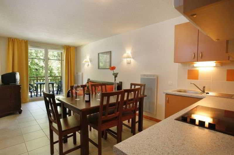 Residence Vtf Les Allees Du Green Levernois Eksteriør bilde
